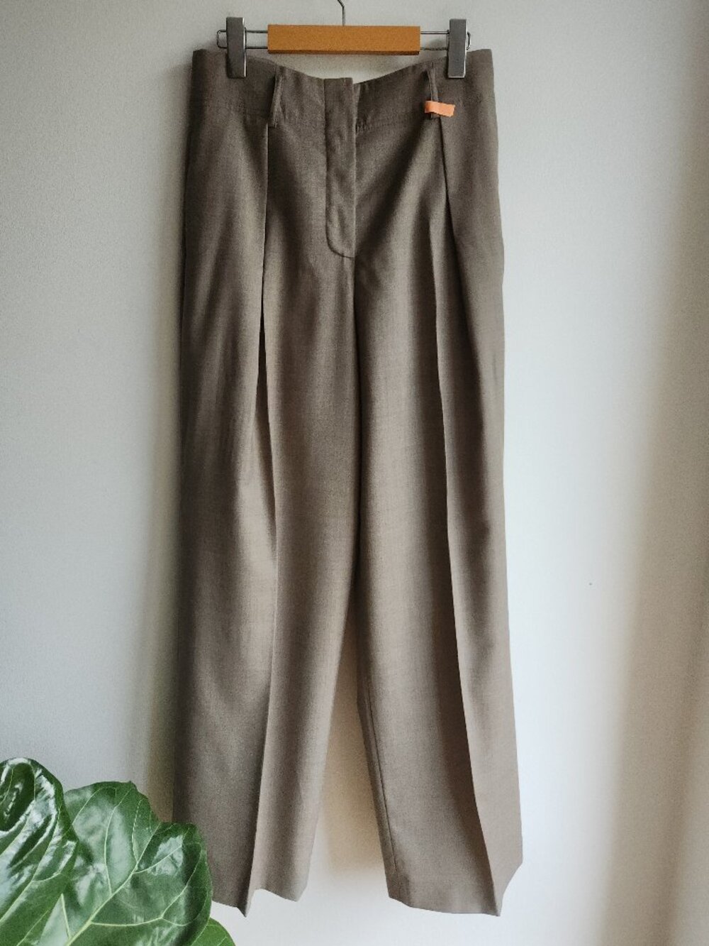 Massimo Dutti Taupe High-Rise Wide-Leg Tailored Pants - Sz 6 (runs large)